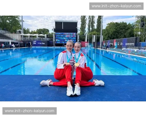 达州籍运动员肖雁宁、向玢璇奥运夺冠后回乡助力花游发展